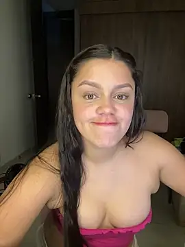 lunita sweet5 online show from February 26, 12:31 am