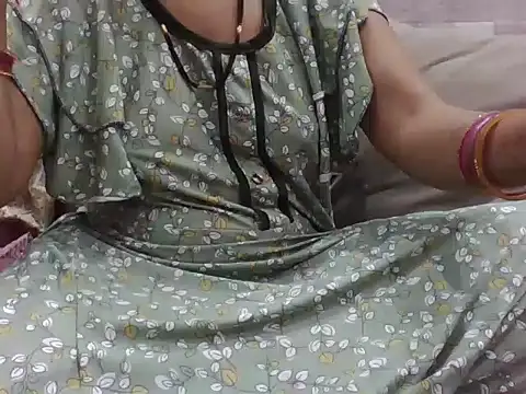 Snapshot of VNDANA_ chatting on November 2, 8:06 am VNDANA  online show from November 2, 8:06 am