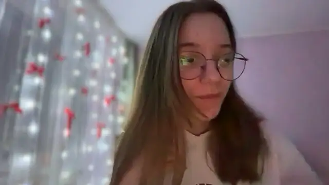 Snapshot of Vietero chatting on February 17, 10:05 pm Vietero online show from February 17, 10:05 pm