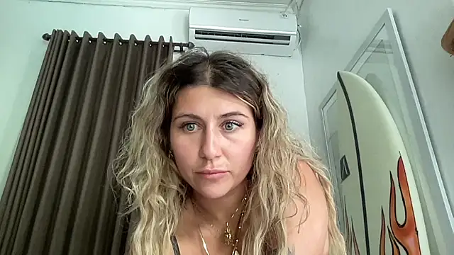 GoddessDove online show from February 19, 7:26 am