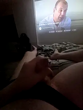 Snapshot of Pindik23322 chatting on March 29, 12:10 am Pindik23322 online show from March 29, 12:10 am