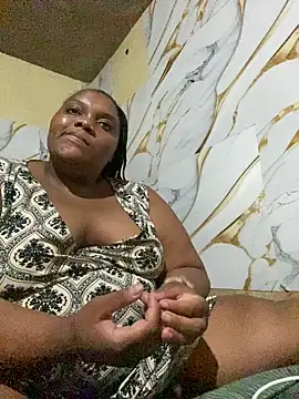 chubbybbw18 online show from February 8, 8:23 pm