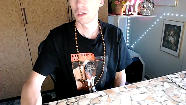 sakiramissy online show from October 9, 11:41 am