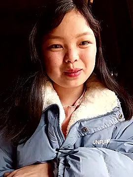 XoiXoi232 online show from January 17, 2:05 am