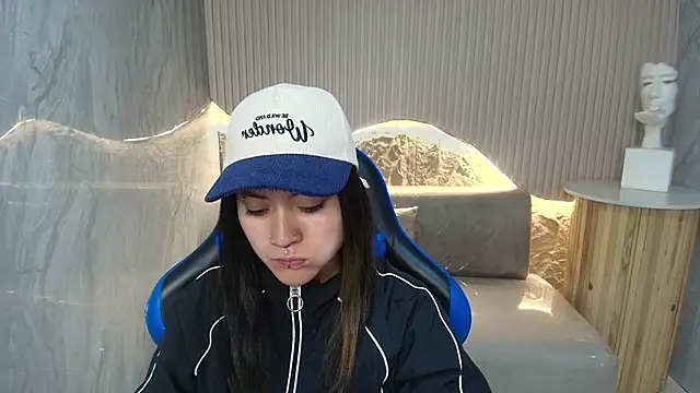 Snapshot of tasty_morita_r chatting on February 15, 1:41 pm tasty morita r online show from February 15, 1:41 pm