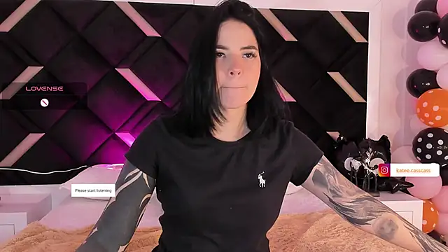 Snapshot of kate_cass chatting on October 20, 3:40 am kate cass online show from October 20, 3:40 am