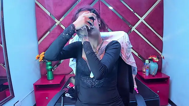 Snapshot of Kataleya_Luck chatting on November 15, 4:54 am Kataleya Luck online show from November 15, 4:54 am