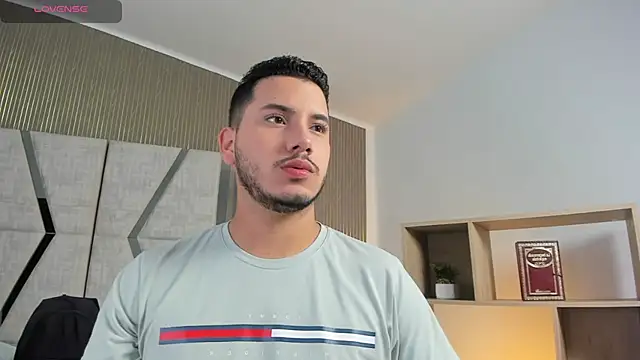 Axel grey  online show from February 8, 12:30 pm