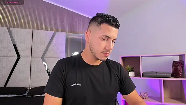 Axel grey  online show from February 19, 12:45 pm