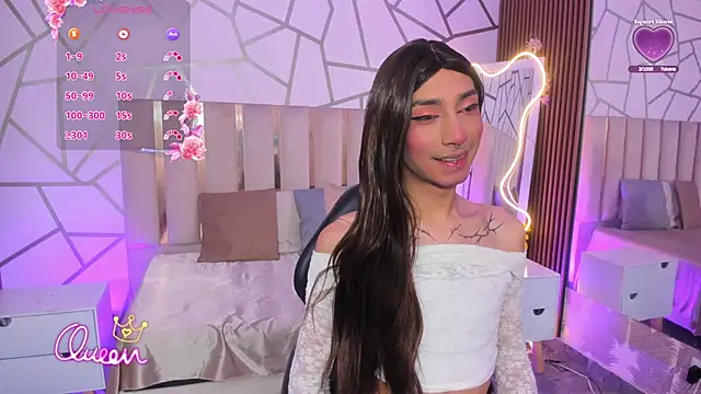 CYRUS TAY online show from March 26, 11:49 am