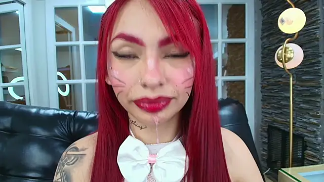 Snapshot of miss___abigail chatting on December 5, 2:31 am miss abigail online show from December 5, 2:31 am