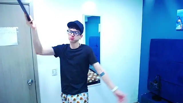 Jheampiiero online show from September 23, 1:58 pm