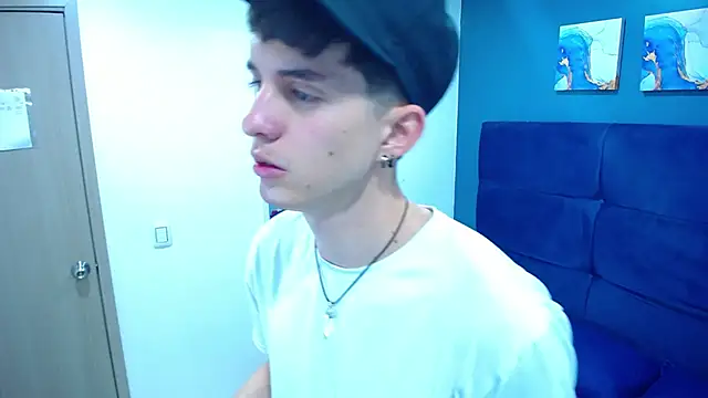 Jheampiiero online show from October 7, 2:47 pm