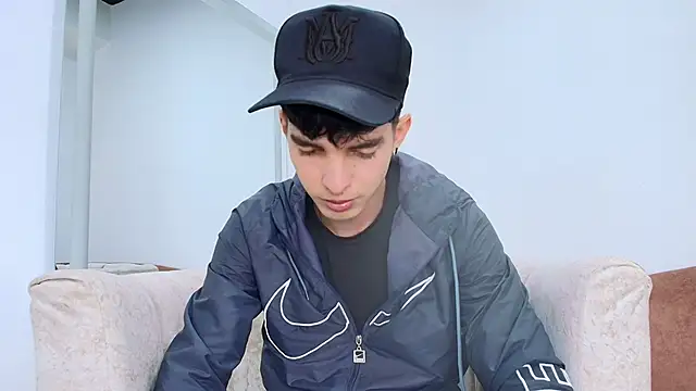 Jheampiiero online show from April 27, 8:51 pm