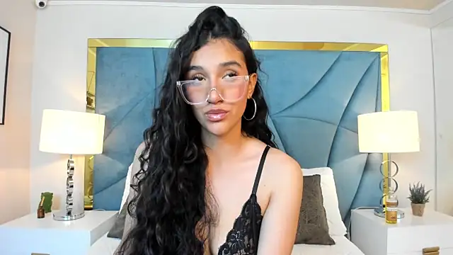 ValentiinaCruz online show from September 21, 7:48 pm