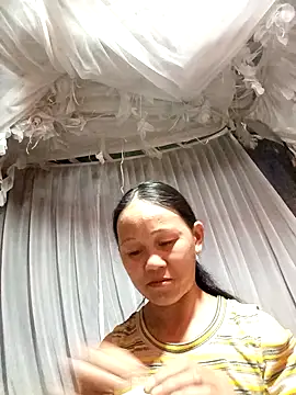 Snapshot of MaiHoa69 chatting on October 15, 1:17 am MaiHoa69 online show from October 15, 1:17 am