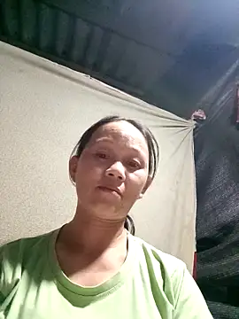 Snapshot of MaiHoa69 chatting on October 16, 1:45 pm MaiHoa69 online show from October 16, 1:45 pm