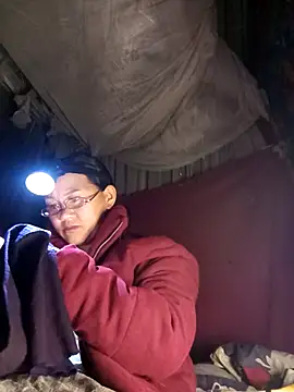 MaiHoa69 online show from March 7, 1:41 pm