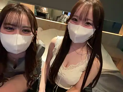 Snapshot of nano-da-u chatting on March 6, 2:57 pm nano-da-u online show from March 6, 2:57 pm