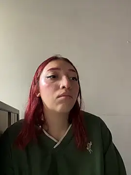 Paulina-Wells online show from September 18, 9:06 pm