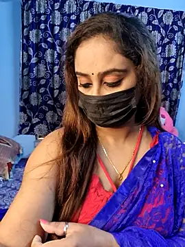 Cute-lusi online show from September 17, 7:15 pm