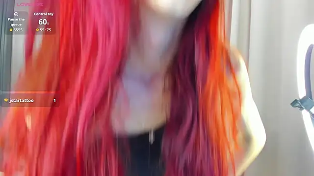 Snapshot of Daria_J chatting on October 12, 4:11 am Daria J online show from October 12, 4:11 am