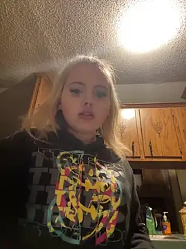 Snapshot of JuicyExxxperience chatting on February 18, 2:24 pm JuicyExxxperience online show from February 18, 2:24 pm