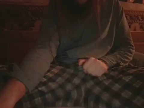 Snapshot of LunarKya chatting on March 22, 10:57 pm LunarKya online show from March 22, 10:57 pm