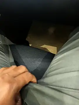 hotboy43339 online show from January 12, 9:25 am