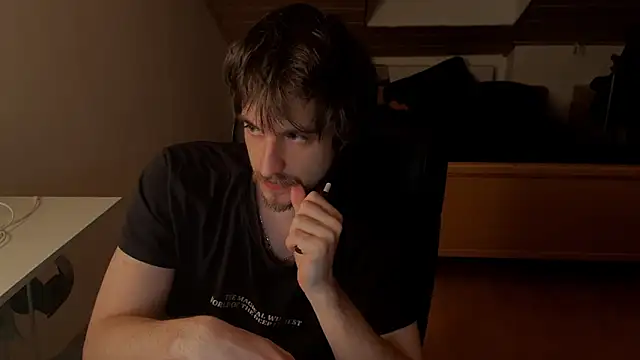 Snapshot of Bez3ybik chatting on March 1, 4:25 am Bez3ybik online show from March 1, 4:25 am