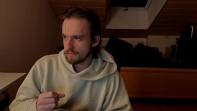 Snapshot of Bez3ybik chatting on March 5, 12:39 am Bez3ybik online show from March 5, 12:39 am