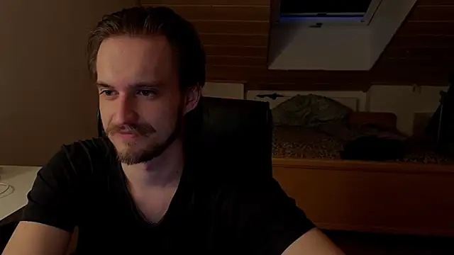 Snapshot of Bez3ybik chatting on March 12, 5:41 pm Bez3ybik online show from March 12, 5:41 pm