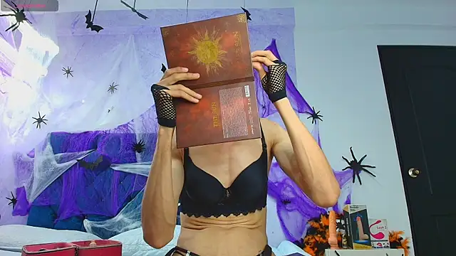 Snapshot of shantala_nastasiia chatting on October 10, 12:37 pm shantala nastasiia online show from October 10, 12:37 pm