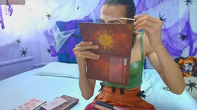 Snapshot of shantala_nastasiia chatting on October 14, 12:28 pm shantala nastasiia online show from October 14, 12:28 pm