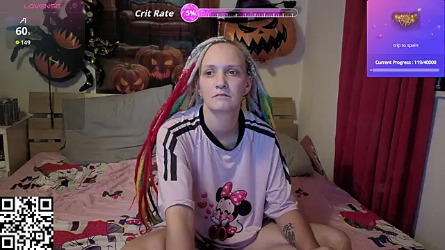 lisa yummi online show from October 29, 10:44 pm