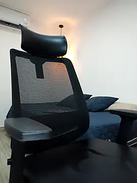 damian bull online show from September 24, 8:12 pm