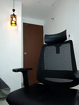 damian bull online show from October 14, 7:36 pm