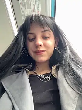 Snapshot of Only_April chatting on September 19, 12:17 pm Only April online show from September 19, 12:17 pm