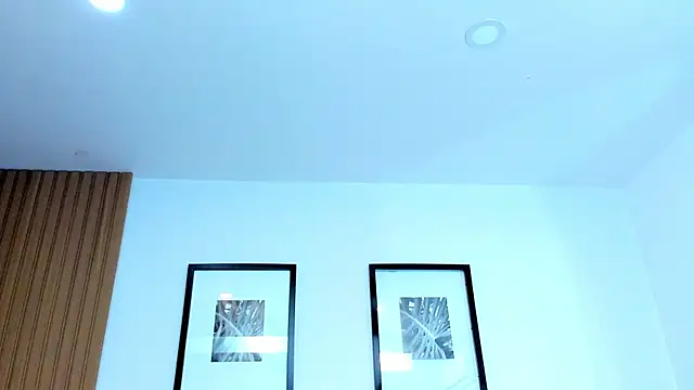 catalina jolie online show from December 19, 4:30 am