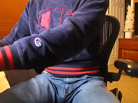 Snapshot of jjjjjfive chatting on December 17, 4:51 am jjjjjfive online show from December 17, 4:51 am