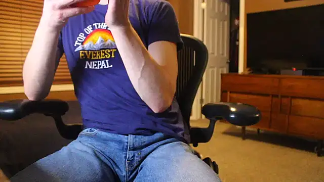 Snapshot of jjjjjfive chatting on March 3, 3:01 am jjjjjfive online show from March 3, 3:01 am