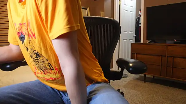 Snapshot of jjjjjfive chatting on March 21, 5:12 am jjjjjfive online show from March 21, 5:12 am