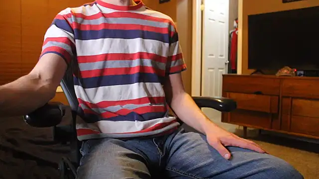 Snapshot of jjjjjfive chatting on March 26, 3:23 am jjjjjfive online show from March 26, 3:23 am