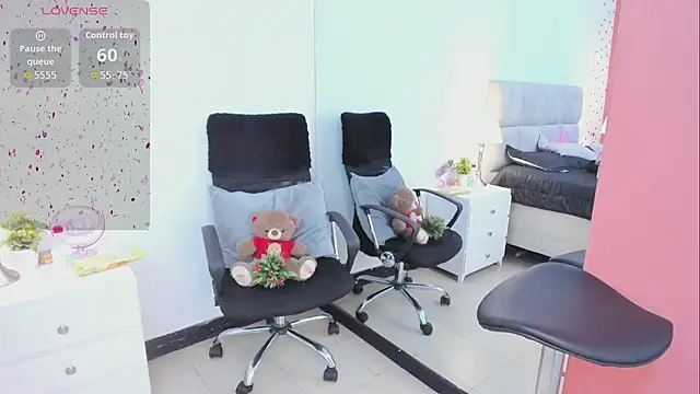 AbbySaennz online show from September 14, 3:22 pm