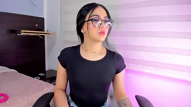 Snapshot of miss__ivyy chatting on September 28, 5:35 am miss ivyy online show from September 28, 5:35 am