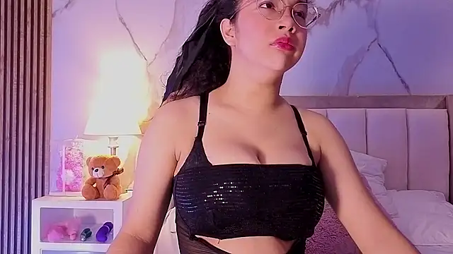 LunaRosse  online show from February 7, 12:09 pm