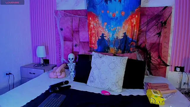 Snapshot of railey_rosse_ chatting on October 28, 4:20 pm railey rosse online show from October 28, 4:20 pm