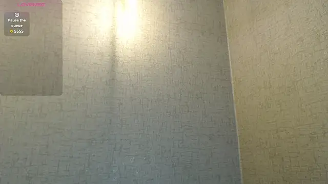 Snapshot of KimGarces chatting on October 30, 8:53 pm KimGarces online show from October 30, 8:53 pm