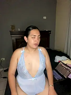 Snapshot of Karolineswettt chatting on September 30, 6:07 am Karolineswettt online show from September 30, 6:07 am