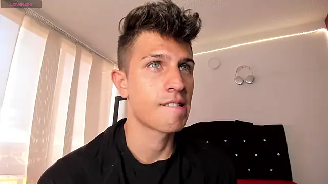 kevin ahss online show from October 7, 10:18 pm